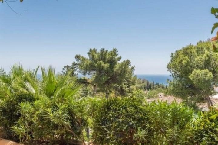 2 quarto Apartamento para venda em Marbella com piscina garagem - 895 000 € (Ref: 9447846)