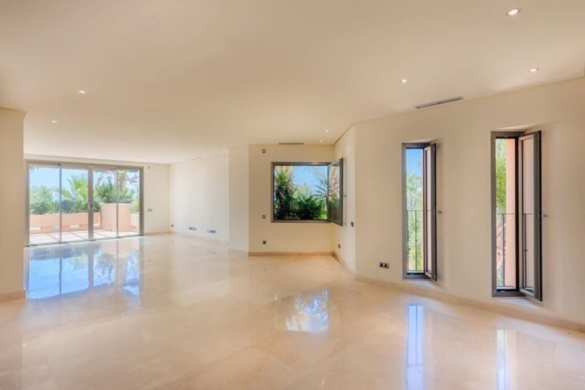 2 quarto Apartamento para venda em Marbella com piscina garagem - 895 000 € (Ref: 9447846)