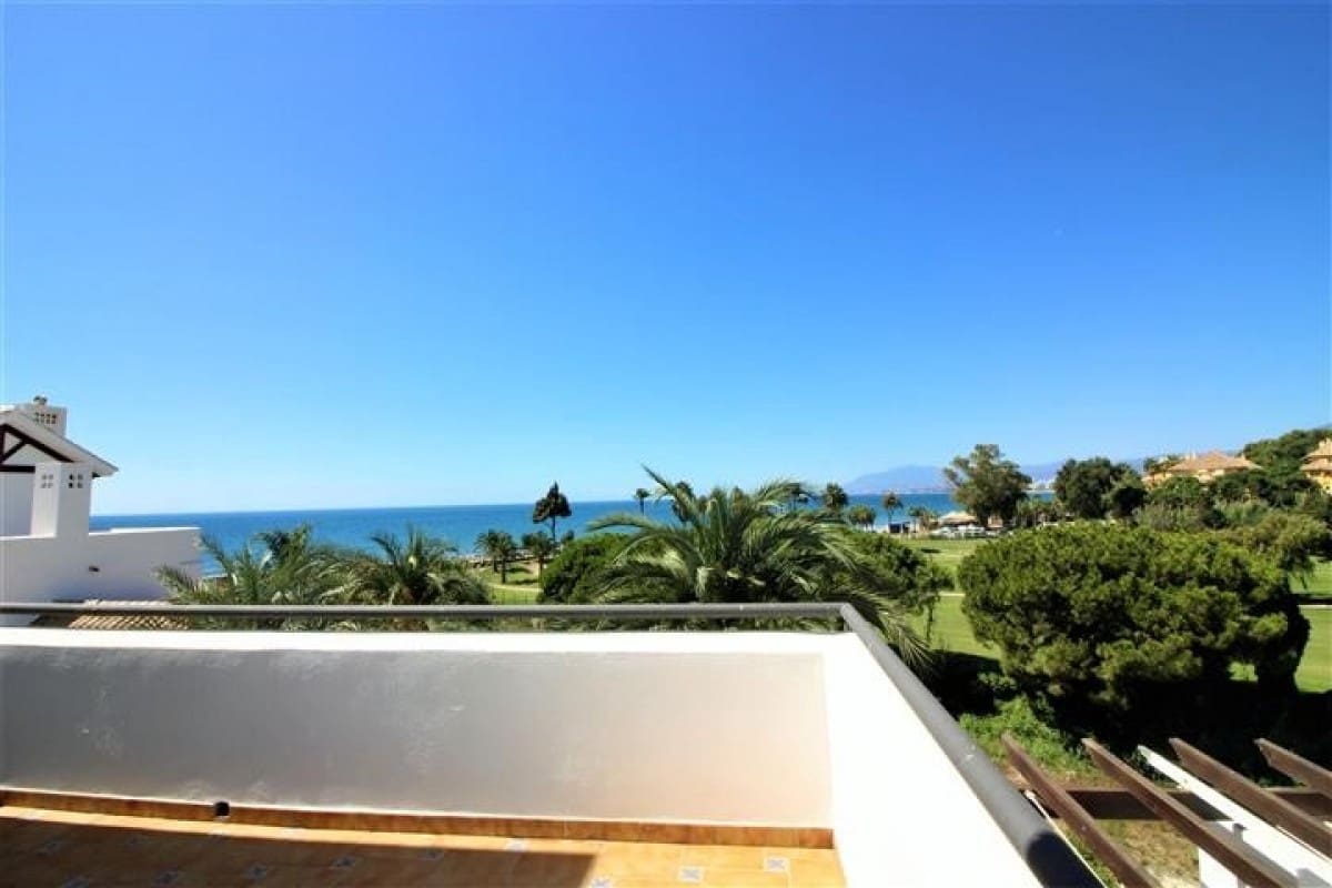 Ático de 3 habitaciones en Marbella en venta con piscina garaje - 1.900.000 € (Ref: 9447848)