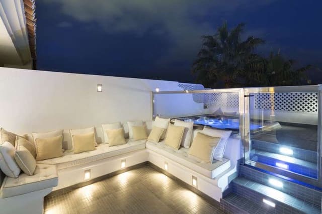 5 Zimmer Penthouse zu verkaufen in Golden Mile, Marbella mit Pool Garage - 2.195.000 € (Ref: 9447851)