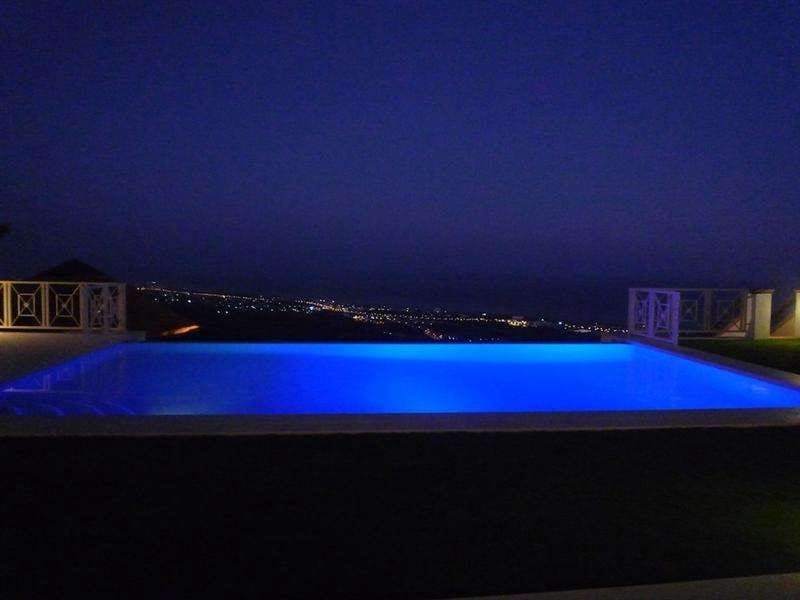 5 soverom Villa til salgs i Marbella med svømmebasseng garasje - € 3 100 000 (Ref: 9447862)