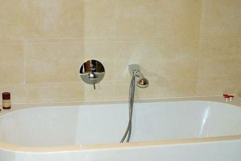 2 slaapkamer Penthouse te koop in Marbella met zwembad garage - € 395.000 (Ref: 9447866)