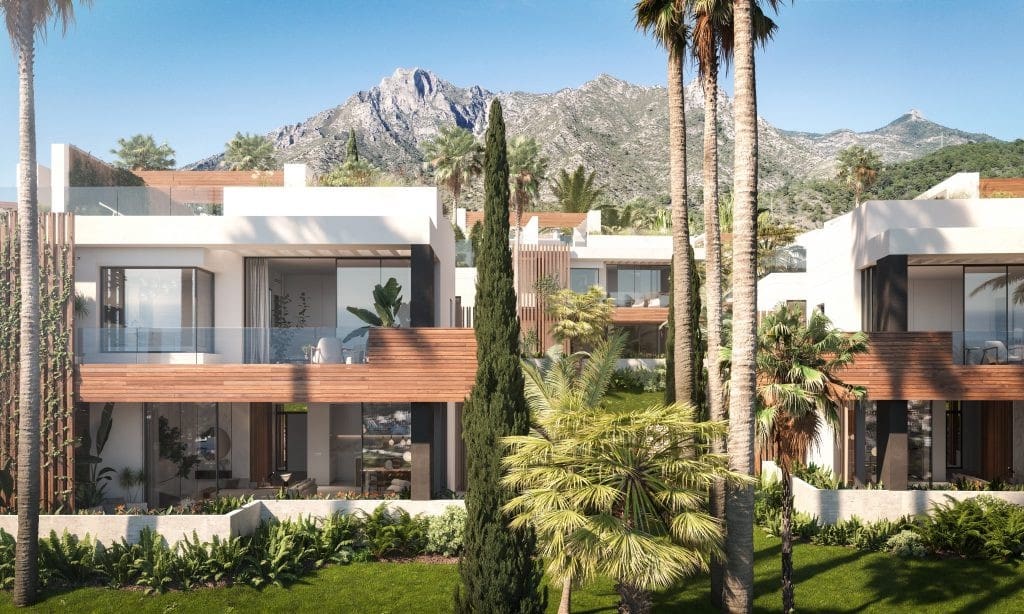 5 bedroom Villa for sale in Marbella with pool garage - € 2,400,000 (Ref: 9447882)