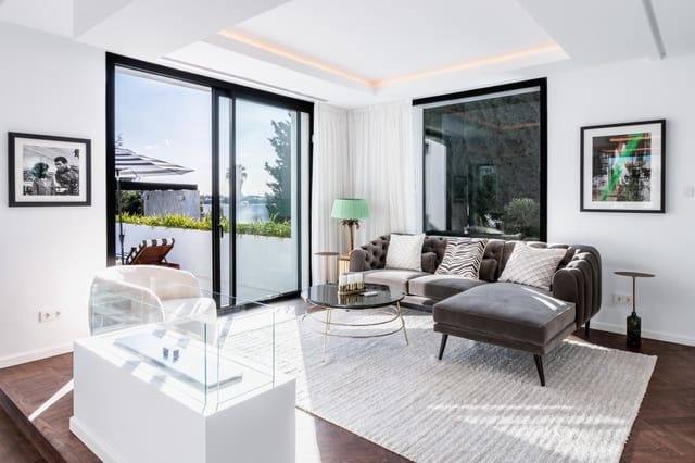 5 sypialnia Willa na sprzedaż w Nueva Andalucia, Marbella z basenem garażem - 3 995 000 € (Ref: 9447893)