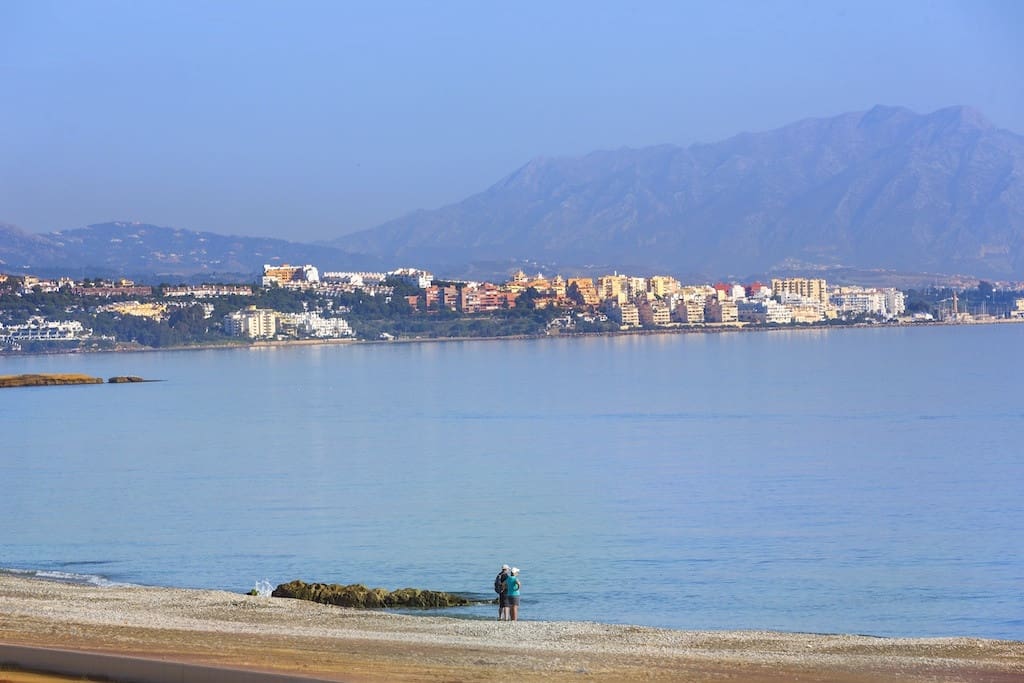 2 bedroom Apartment for sale in Casares with pool garage - € 250,000 (Ref: 9447896)