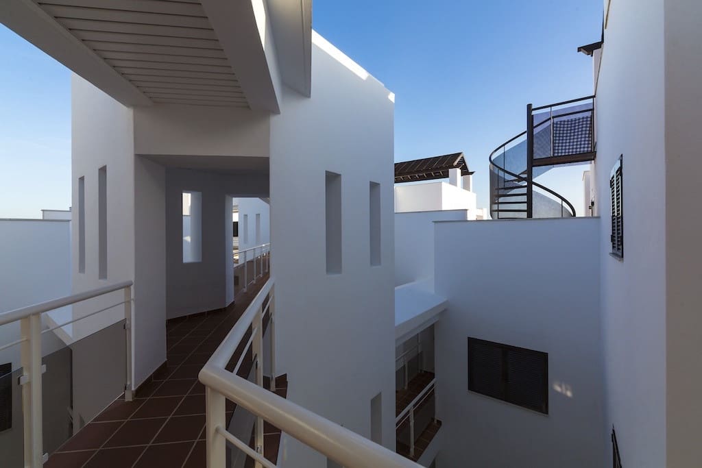 2 bedroom Apartment for sale in Casares with pool garage - € 250,000 (Ref: 9447896)