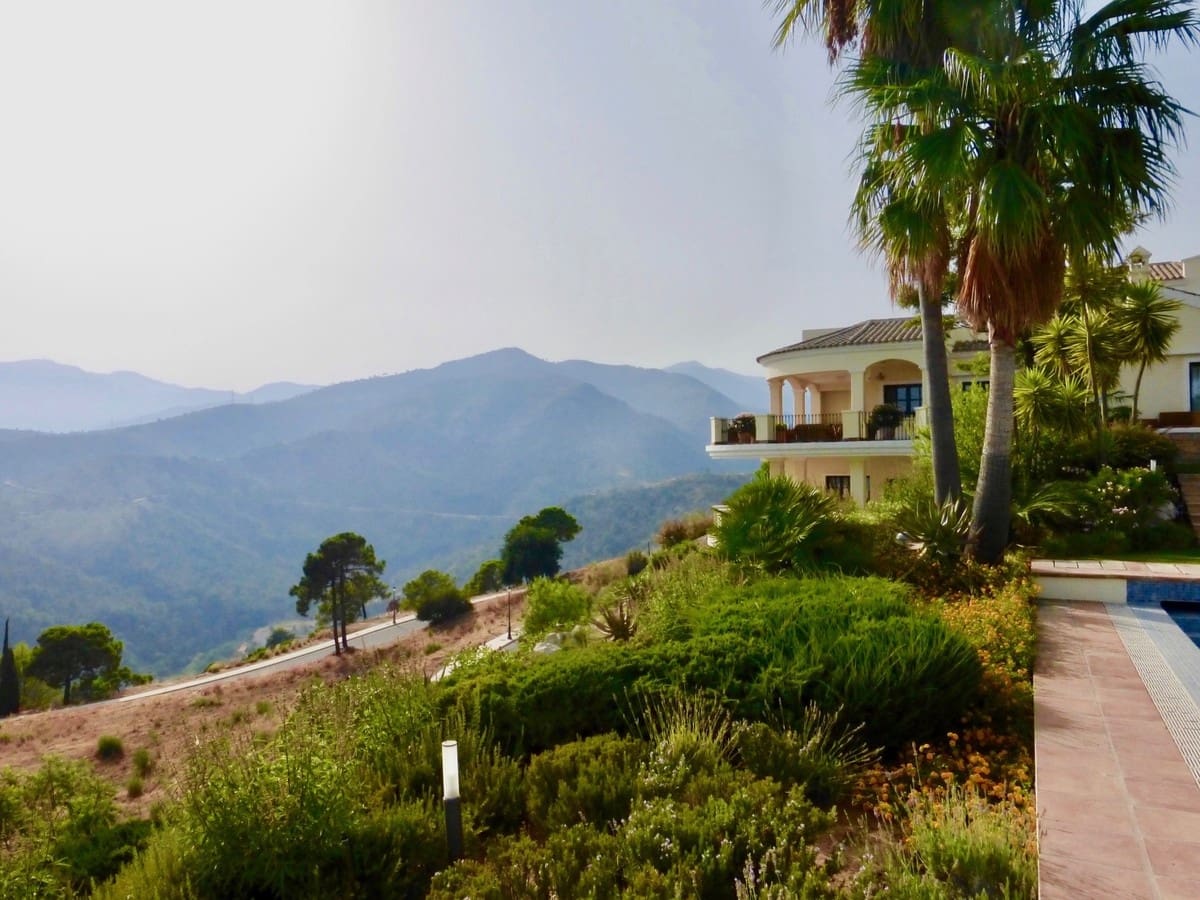 6 soverom Villa til salgs i Benahavis med svømmebasseng garasje - € 3 450 000 (Ref: 9447897)