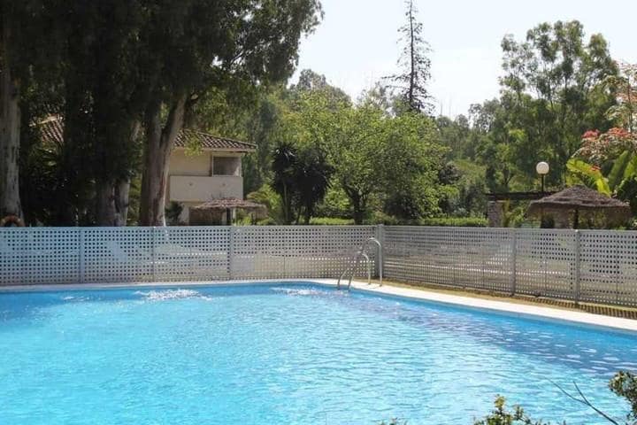 2 soveværelse Lejlighed til salg i Puerto Banus med swimmingpool - € 475.000 (Ref: 9447898)