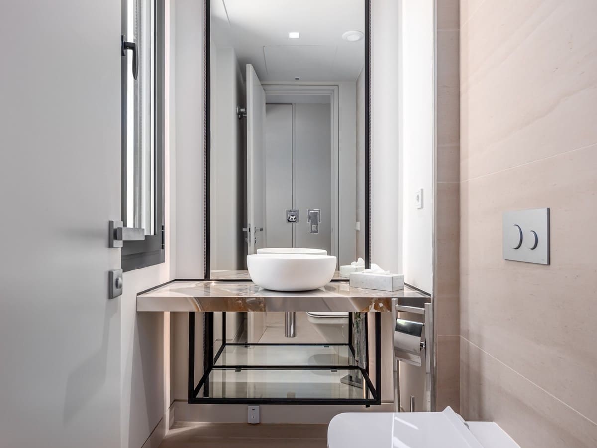 Chalet de 5 habitaciones en Nueva Andalucia en venta con piscina garaje - 3.500.000 € (Ref: 9447899)