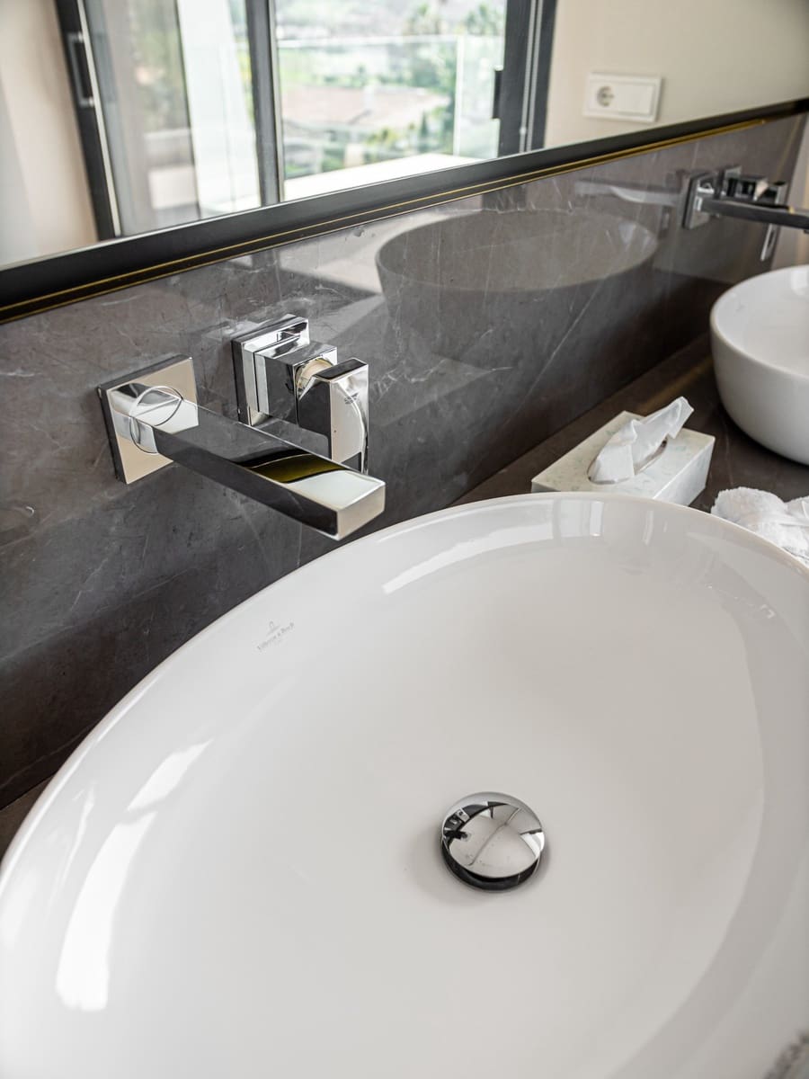 Chalet de 5 habitaciones en Nueva Andalucia en venta con piscina garaje - 3.500.000 € (Ref: 9447899)