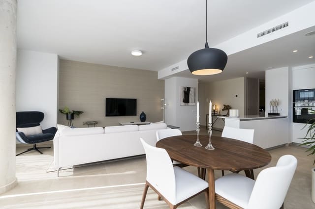 3 bedroom Apartment for sale in Mijas Costa, Mijas with pool garage - € 895,000 (Ref: 9447908)