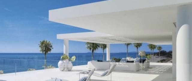 Apartamento de 3 habitaciones en Marbella en venta con piscina - 2.675.000 € (Ref: 9447916)