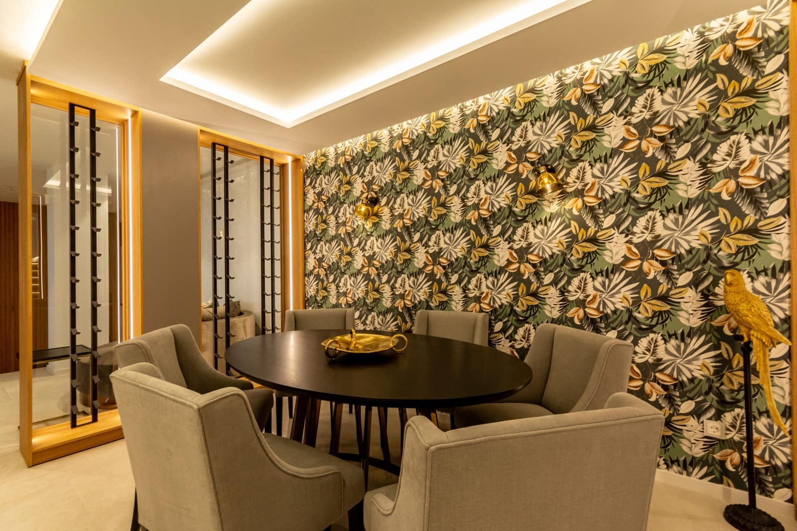 4 sypialnia Willa na sprzedaż w Marbella z basenem garażem - 2 600 000 € (Ref: 9447930)