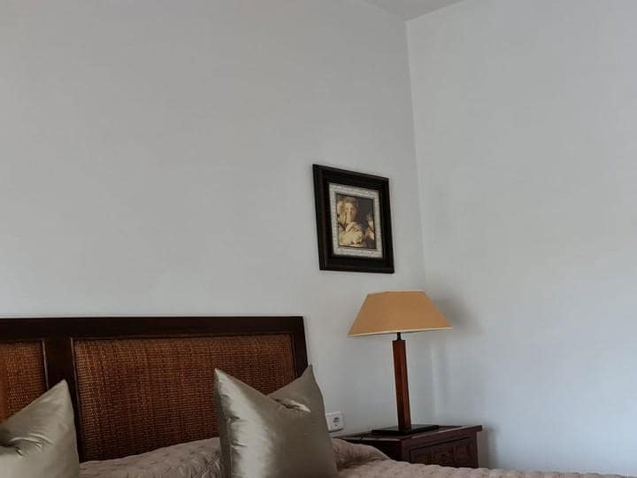 2 sovrum Lägenhet till salu i Nueva Andalucia med pool garage - 385 000 € (Ref: 9447959)