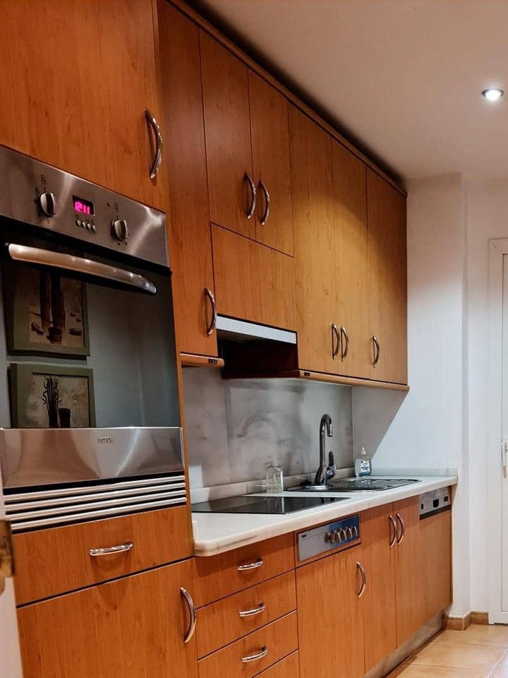 2 sovrum Lägenhet till salu i Nueva Andalucia med pool garage - 385 000 € (Ref: 9447959)