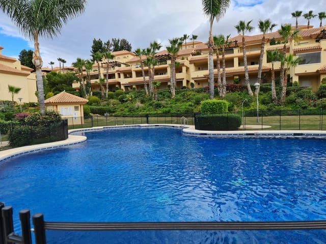 2 sovrum Lägenhet till salu i Nueva Andalucia, Marbella med pool garage - 385 000 € (Ref: 9447959)