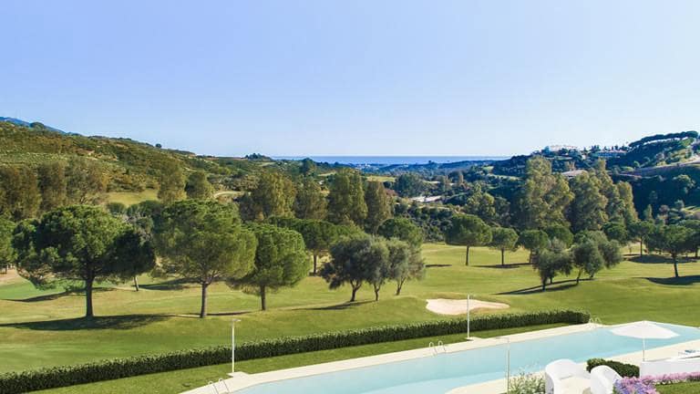 Apartamento de 3 habitaciones en Mijas Costa en venta con piscina garaje - 295.000 € (Ref: 9447965)