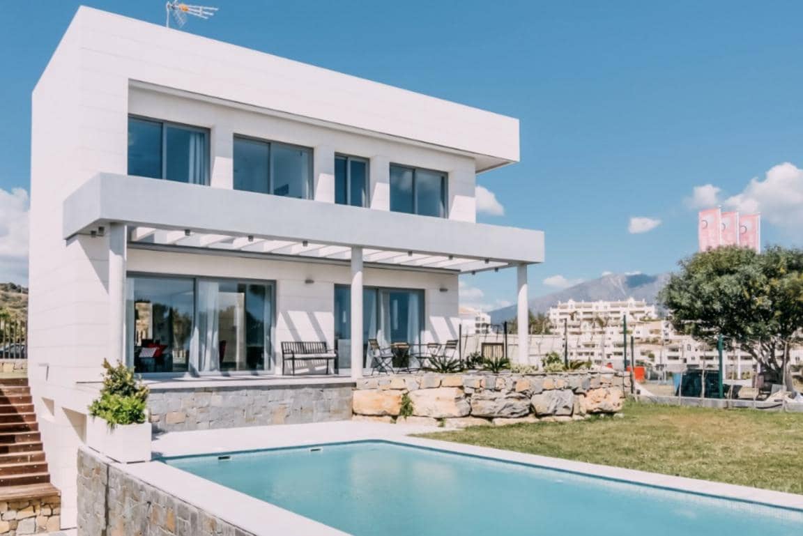 3 sypialnia Willa na sprzedaż w Marbella z basenem garażem - 850 000 € (Ref: 9447967)