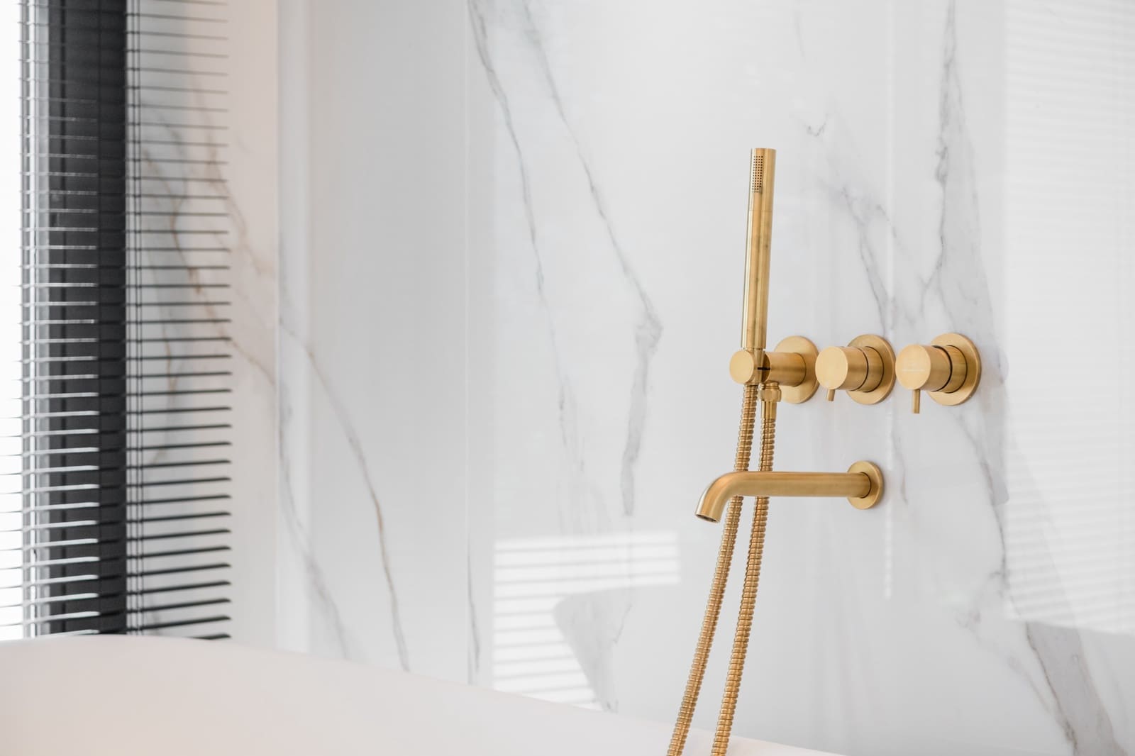 4 bedroom Villa for sale in Marbella with pool garage - € 3,825,000 (Ref: 9447970)