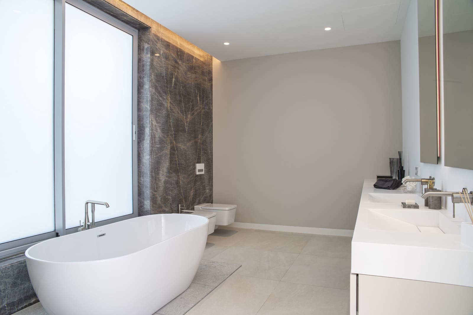 5 quarto Moradia para venda em Marbella com piscina garagem - 3 200 000 € (Ref: 9447987)