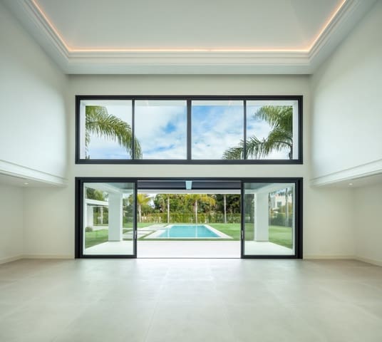 5 sypialnia Willa na sprzedaż w Marbella z basenem garażem - 3 900 000 € (Ref: 9447993)