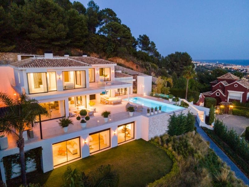 7 soveværelse Villa til salg i Marbella med swimmingpool garage - € 6.950.000 (Ref: 9448000)