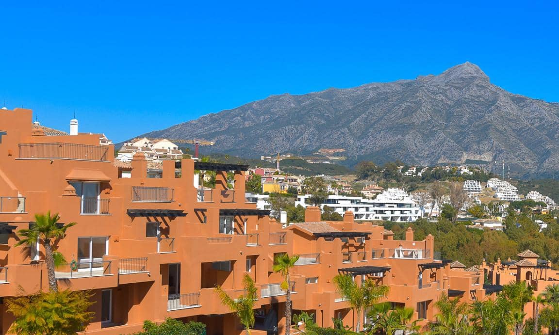 3 makuuhuone Huoneisto myytävänä paikassa Marbella mukana uima-altaan 
autotalli - 465 000 € (Ref: 9448011)