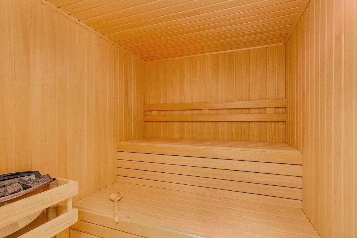 5 quarto Moradia para venda em Marbella com piscina - 1 995 000 € (Ref: 9448016)