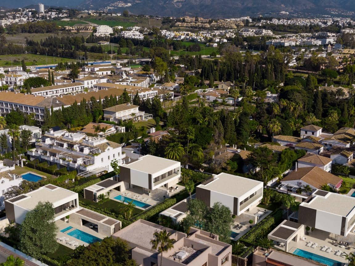 Chalet de 4 habitaciones en Marbella en venta con piscina garaje - 2.495.000 € (Ref: 9448023)