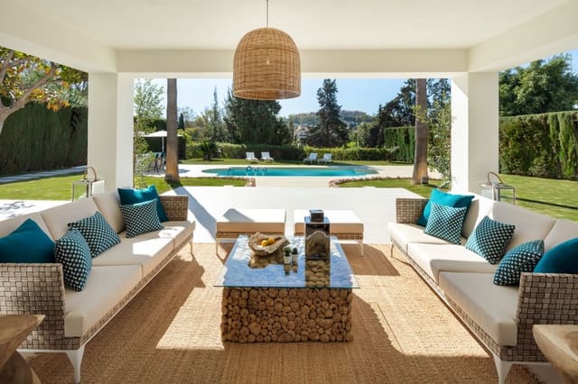 Chalet de 4 habitaciones en Marbella en venta con piscina garaje - 3.695.000 € (Ref: 9448026)