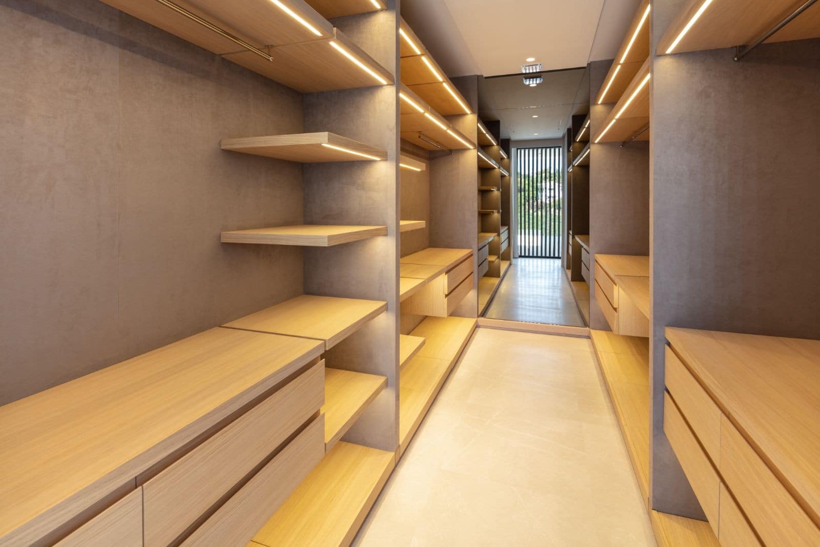 8 soveværelse Villa til salg i Marbella med swimmingpool garage - € 8.750.000 (Ref: 9448040)