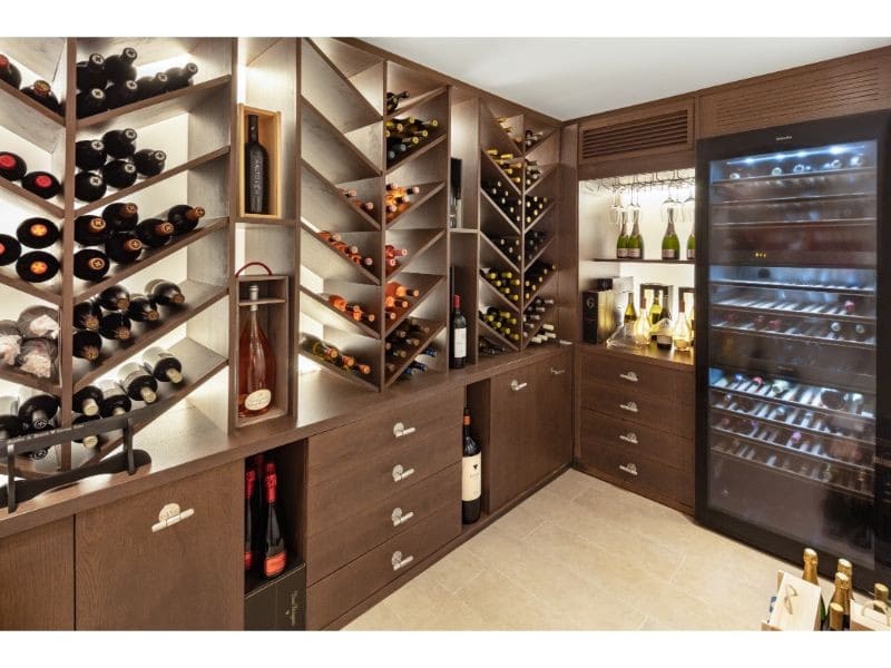 7 quarto Moradia para venda em Marbella com piscina garagem - 12 500 000 € (Ref: 9448051)