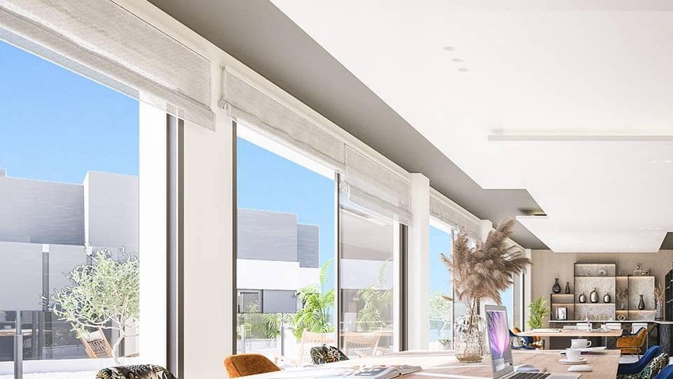 Apartamento de 2 habitaciones en Estepona en venta con piscina garaje - 248.000 € (Ref: 9448069)