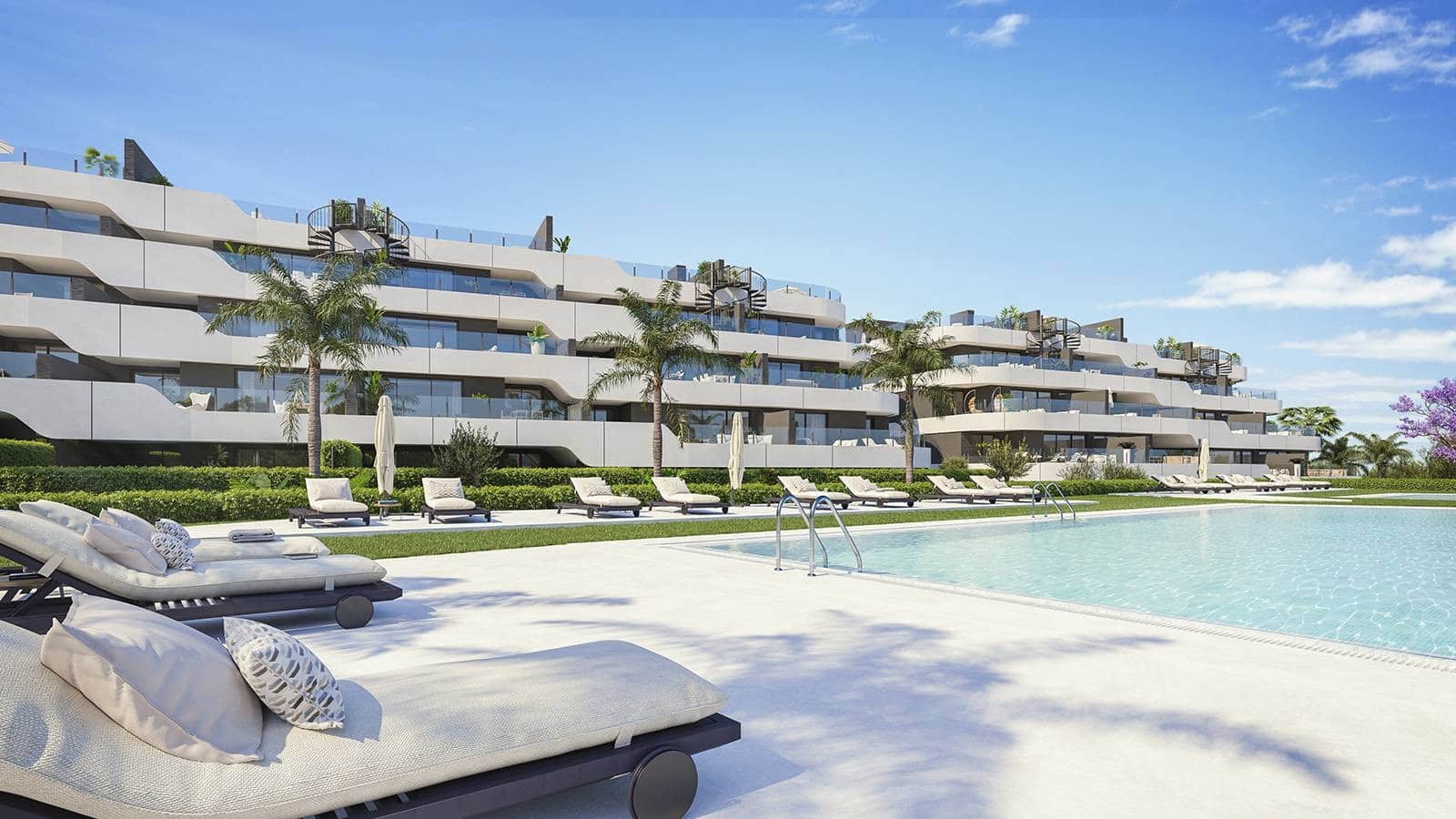 Apartamento de 2 habitaciones en Estepona en venta con piscina garaje - 248.000 € (Ref: 9448069)