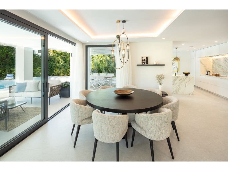 5 quarto Moradia para venda em Marbella com piscina garagem - 4 595 000 € (Ref: 9448071)