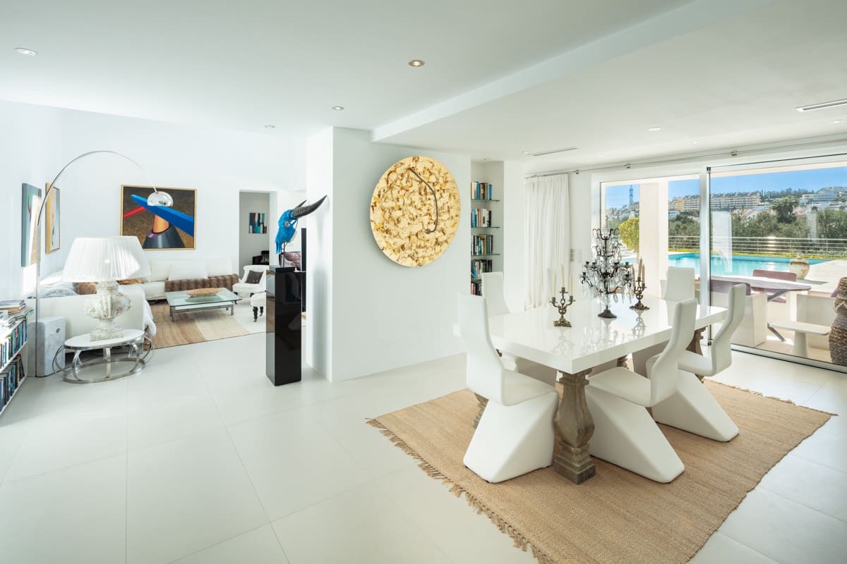 5 sypialnia Willa na sprzedaż w Marbella z basenem garażem - 3 500 000 € (Ref: 9448108)