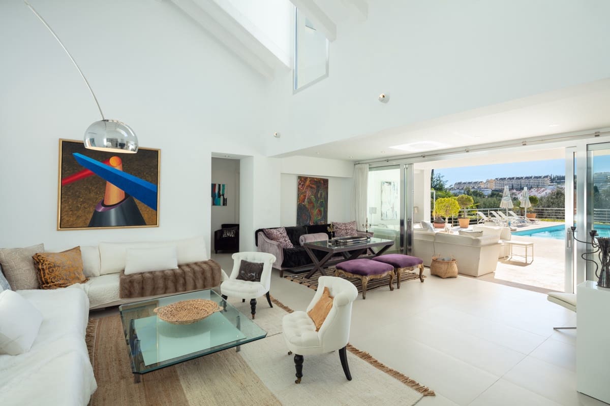 5 sypialnia Willa na sprzedaż w Marbella z basenem garażem - 3 500 000 € (Ref: 9448108)