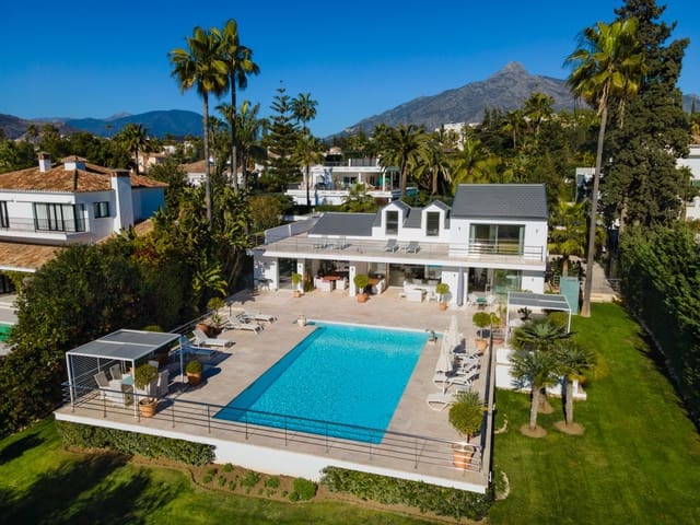 5 sypialnia Willa na sprzedaż w Marbella z basenem garażem - 3 500 000 € (Ref: 9448108)