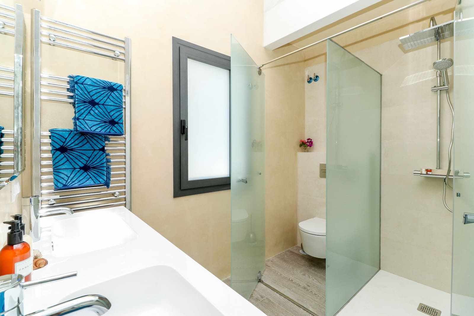 4 soveværelse Villa til salg i Mijas Costa med swimmingpool garage - € 1.485.000 (Ref: 9448115)