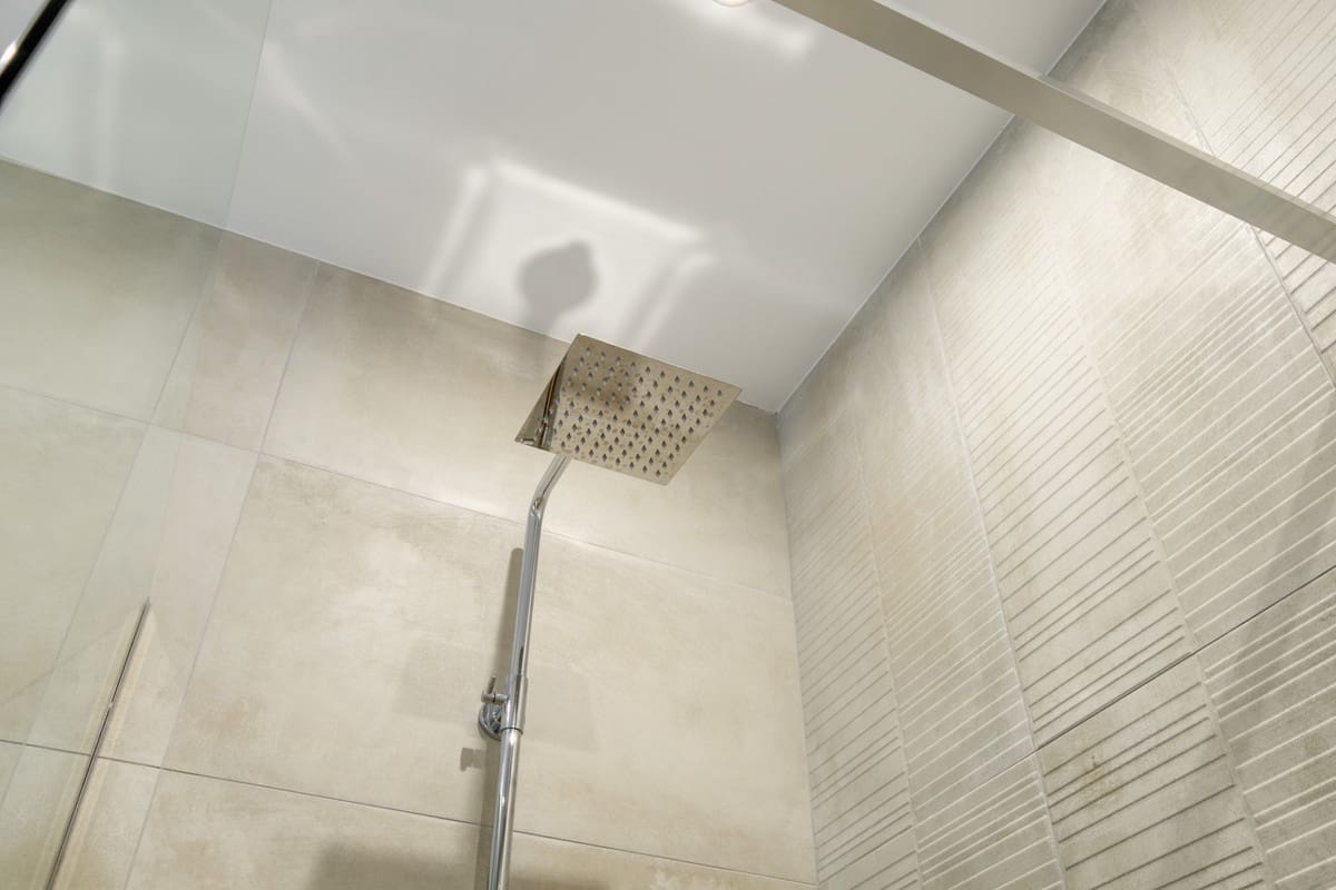 3 Zimmer Apartment zu verkaufen in Estepona mit Pool Garage - 719.000 € (Ref: 9448122)