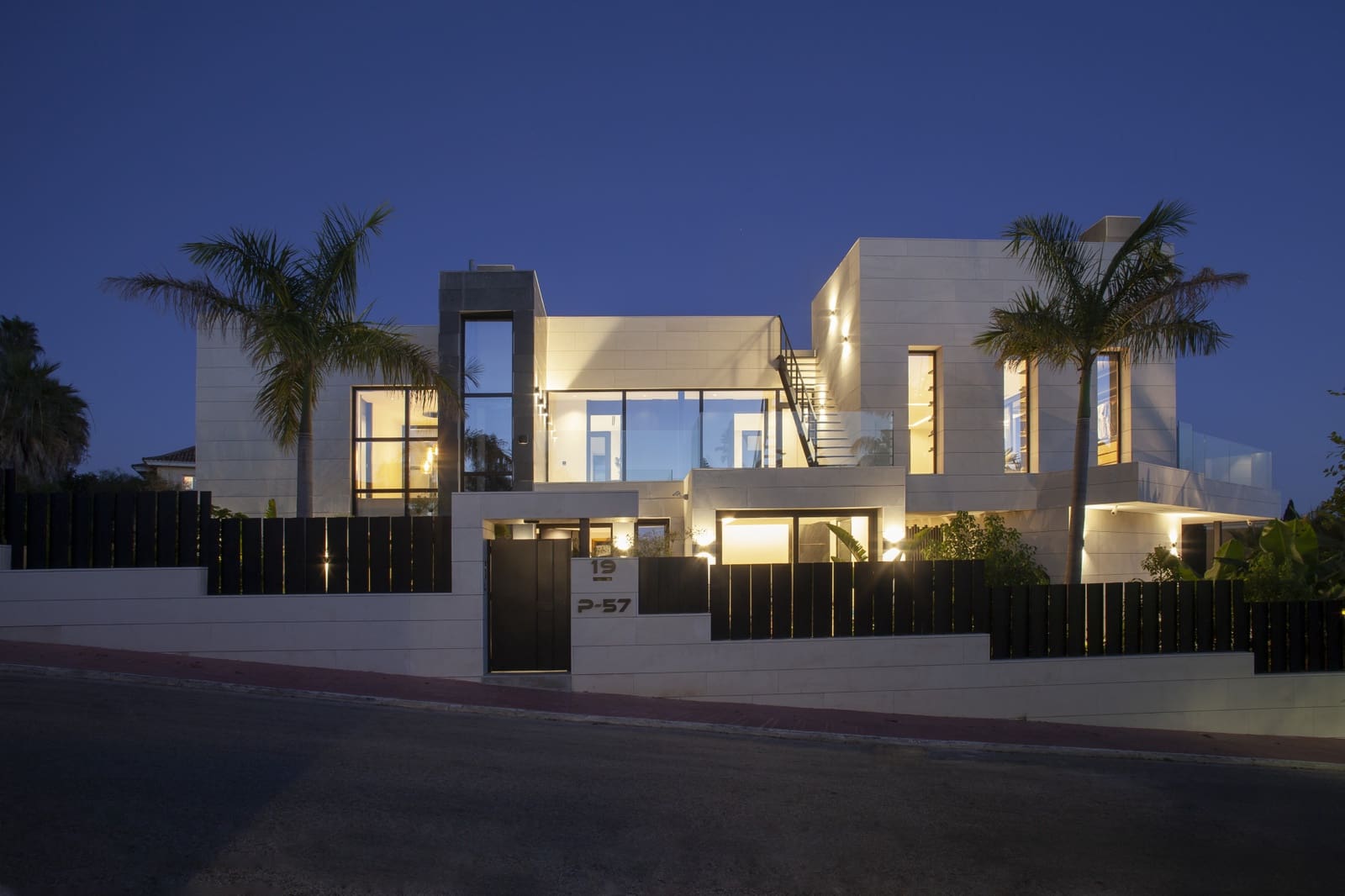 7 sypialnia Willa na sprzedaż w Marbella z basenem - 4 995 000 € (Ref: 9448141)