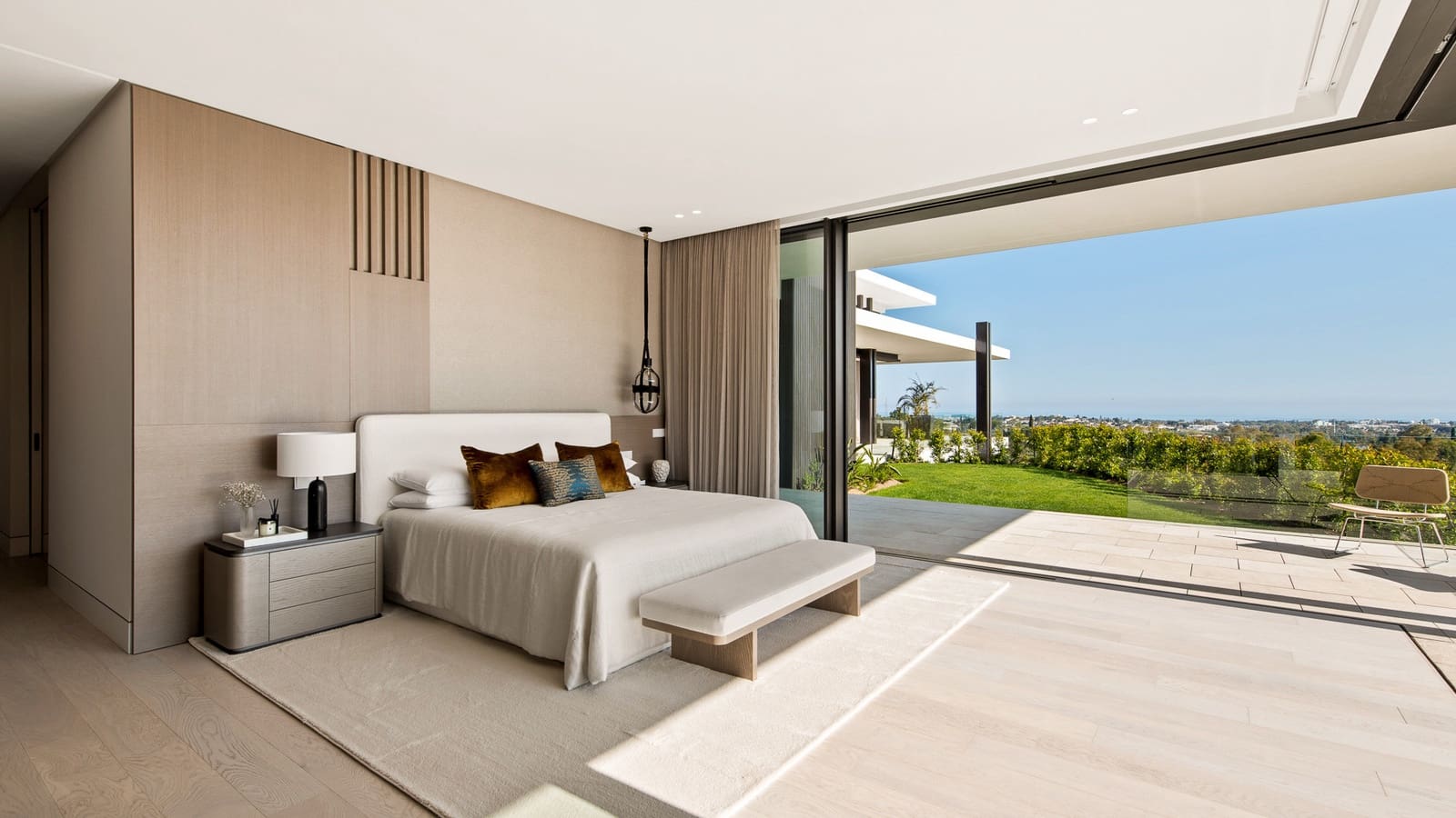 6 sypialnia Willa na sprzedaż w Marbella z basenem garażem - 9 575 000 € (Ref: 9448143)