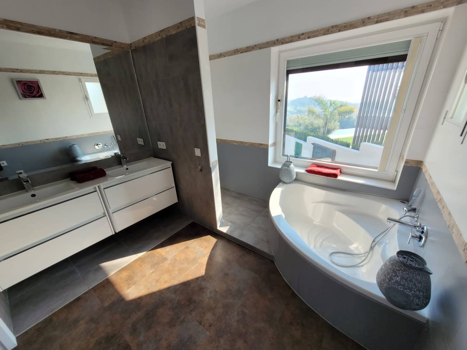 4 camera da letto Villa in vendita in Benahavis con piscina garage - 1.850.000 € (Rif: 9448146)