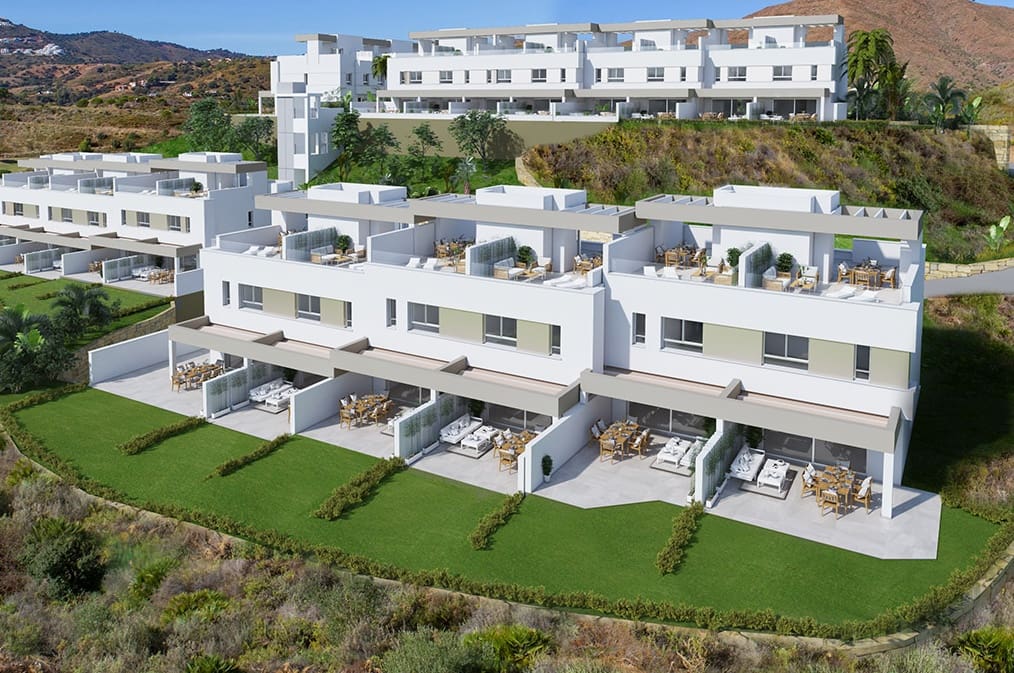3 soveværelse Villa til salg i Mijas Costa med swimmingpool garage - € 559.000 (Ref: 9448167)