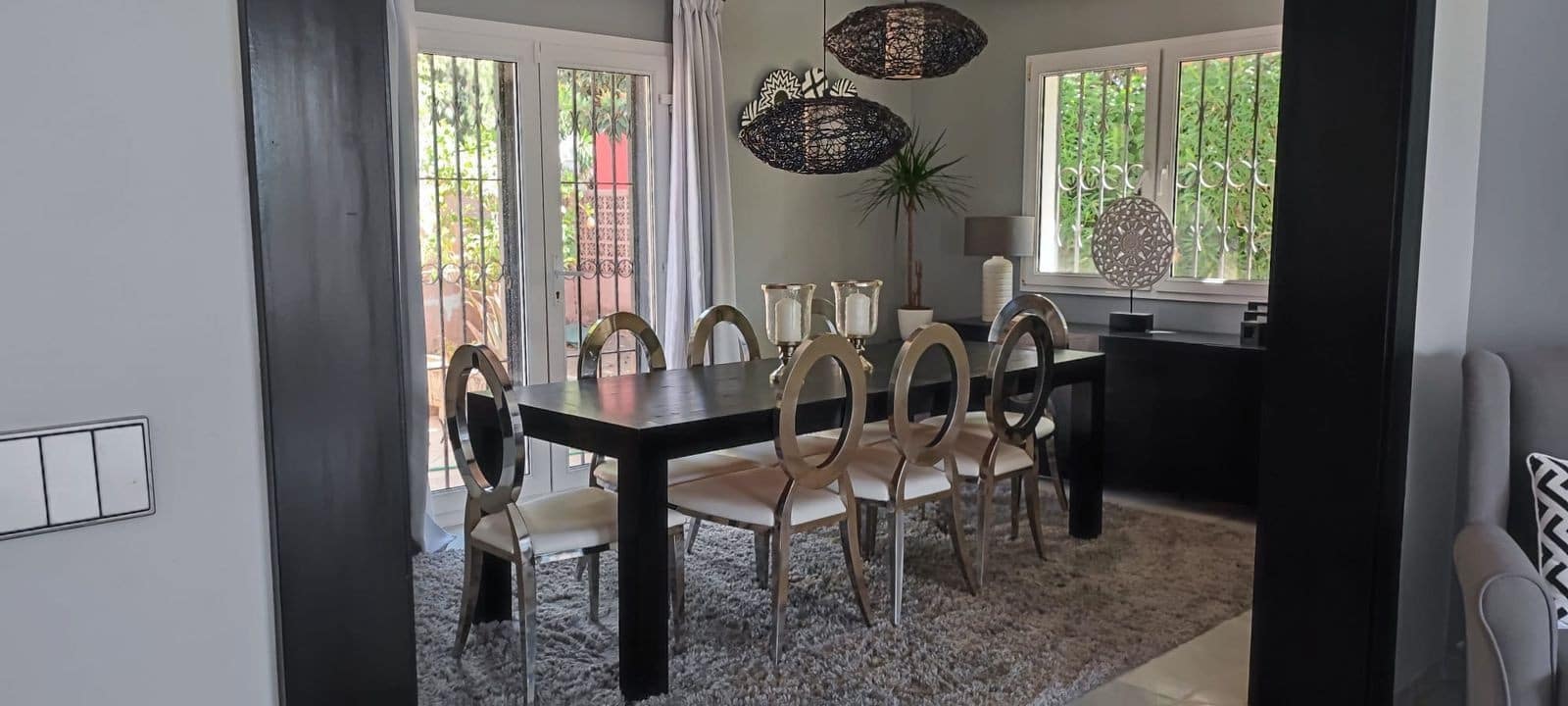 Chalet de 4 habitaciones en Nueva Andalucia en venta con piscina garaje - 1.600.000 € (Ref: 9448176)