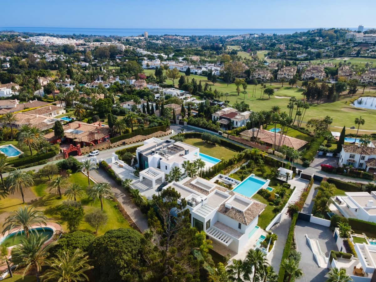 6 bedroom Villa for sale in Marbella with pool garage - € 7,850,000 (Ref: 9448181)