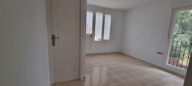 2 sovrum Villa till salu i Marbella med pool - 440 000 € (Ref: 9448187)