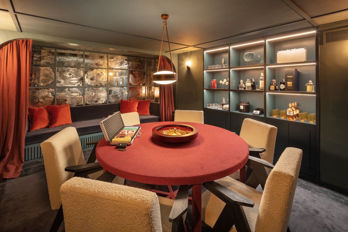 16 Zimmer Villa zu verkaufen in Golden Mile mit Pool Garage - 35.000.000 € (Ref: 9448190)