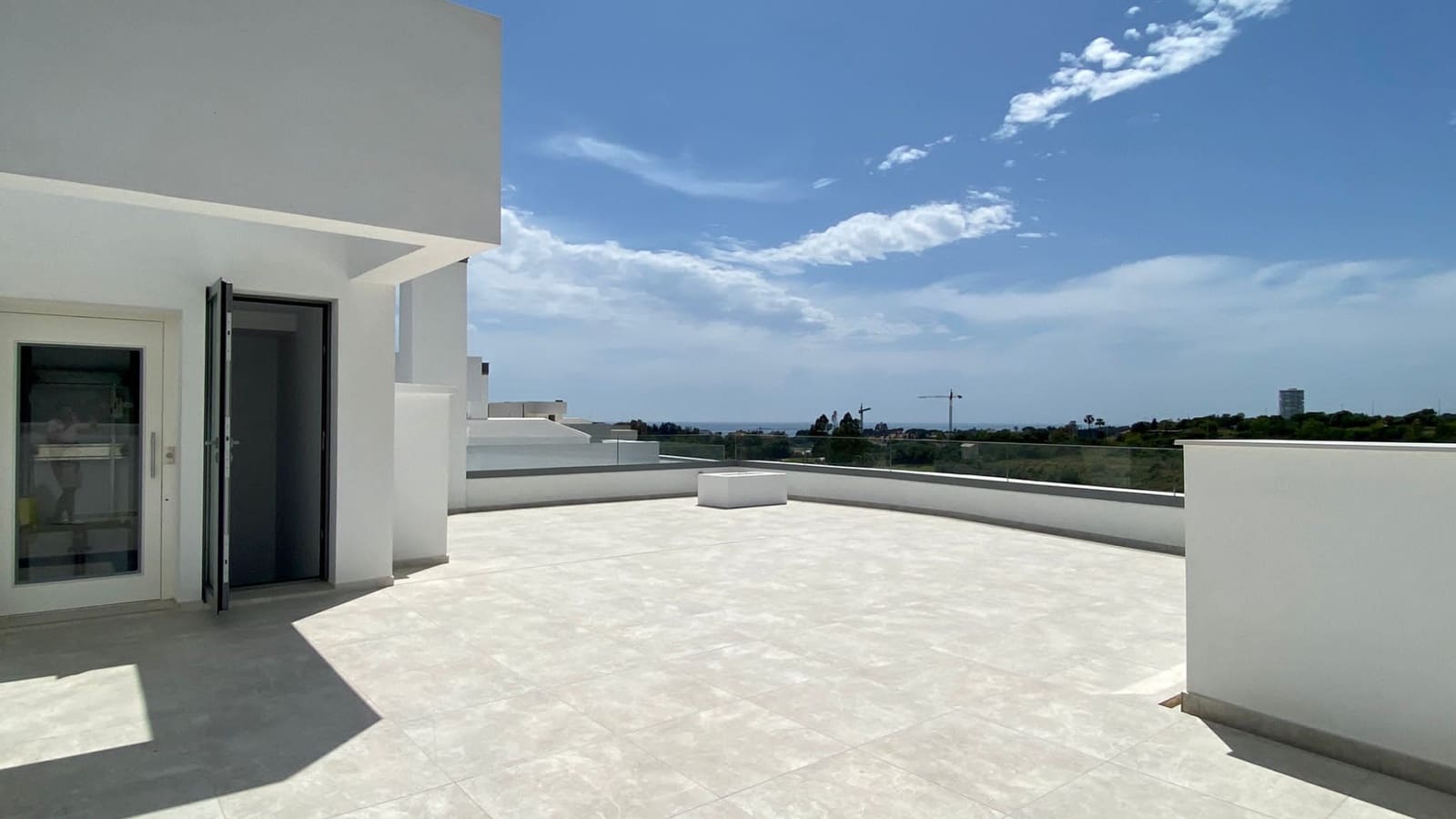 4 sypialnia Willa na sprzedaż w Marbella z basenem garażem - 3 150 000 € (Ref: 9448192)