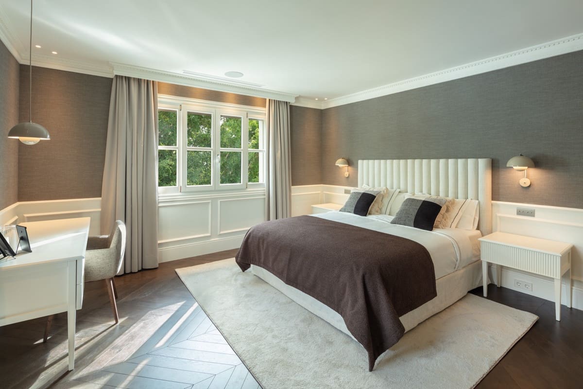 6 sypialnia Willa na sprzedaż w Marbella z basenem garażem - 8 750 000 € (Ref: 9448216)